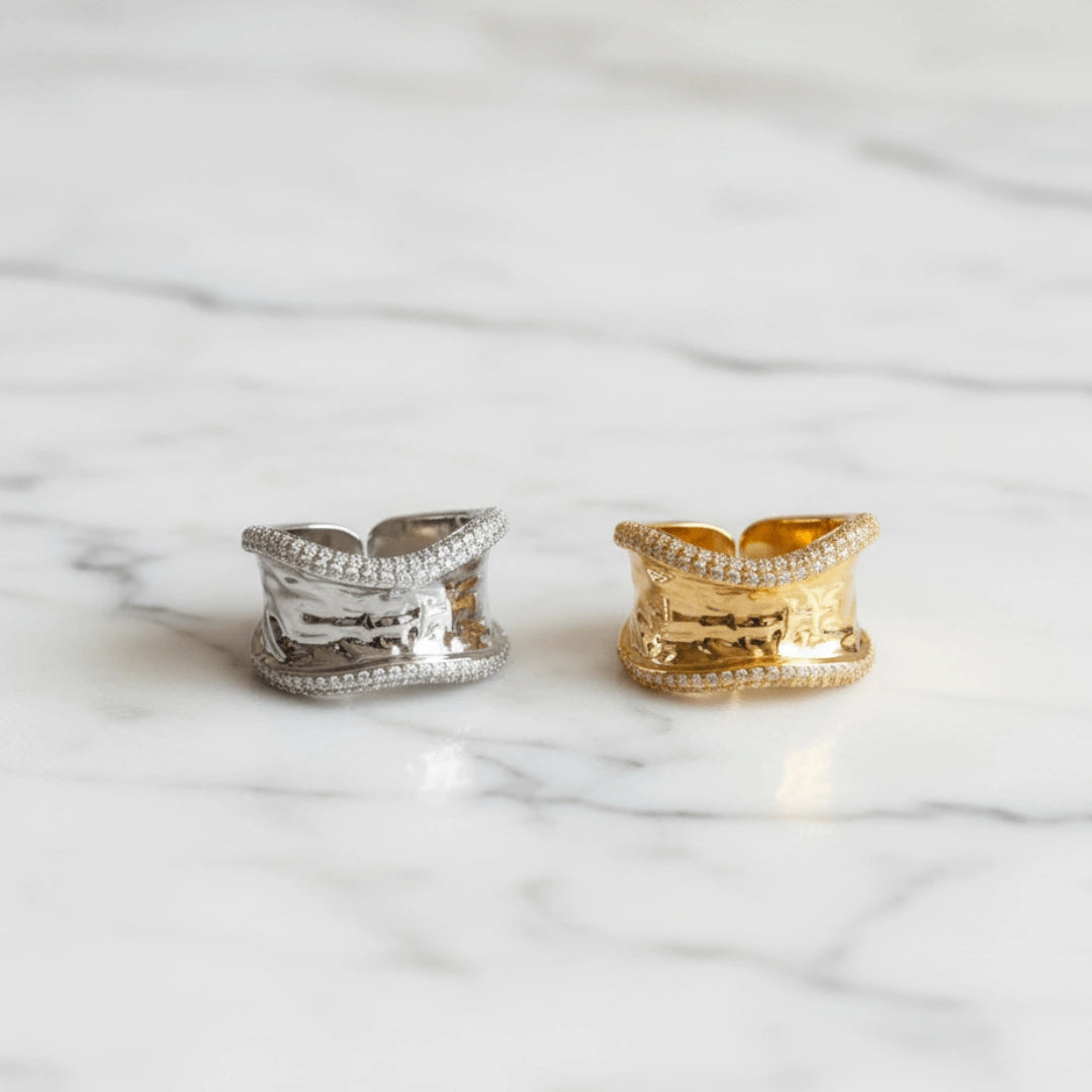 Anéis Zynelle de Metal com Ondas Irregulares