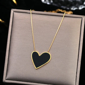 Zynelle Conjunto Coração Dourado e Preto