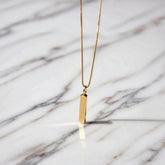 Zynelle Colar Feminino Quadrado Ouro Branco - Aço Inoxidável de Luxo