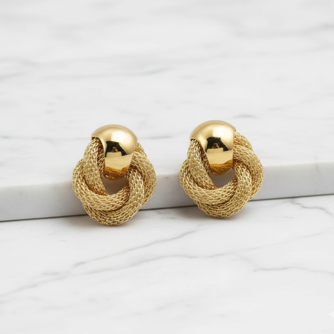 Brinco Zynelle Coração Radiante Retrô Brilhante