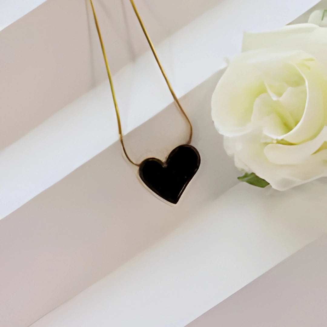 Zynelle Conjunto Coração Dourado e Preto