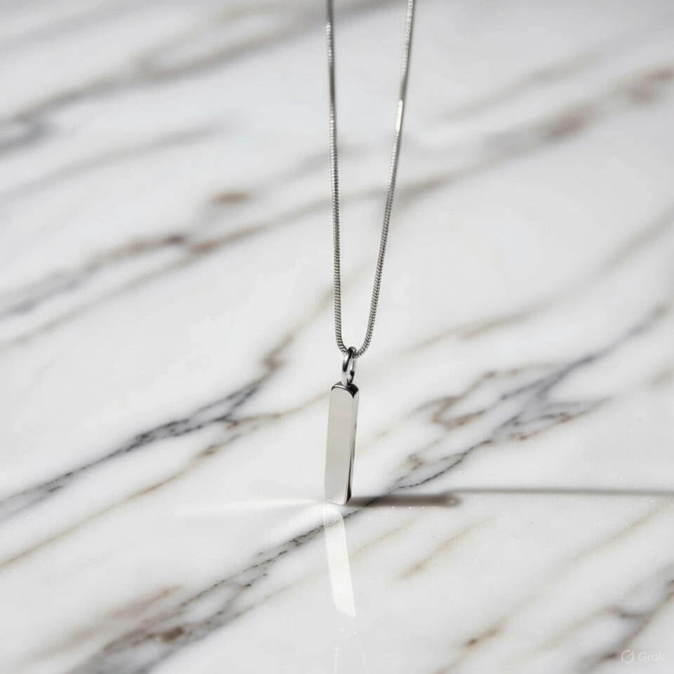 Zynelle Colar Feminino Quadrado Ouro Branco - Aço Inoxidável de Luxo