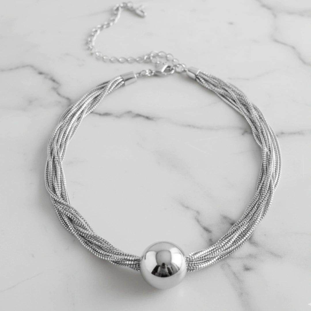 Colar Zynelle Chunky Silver – Presença Que Domina Olhares