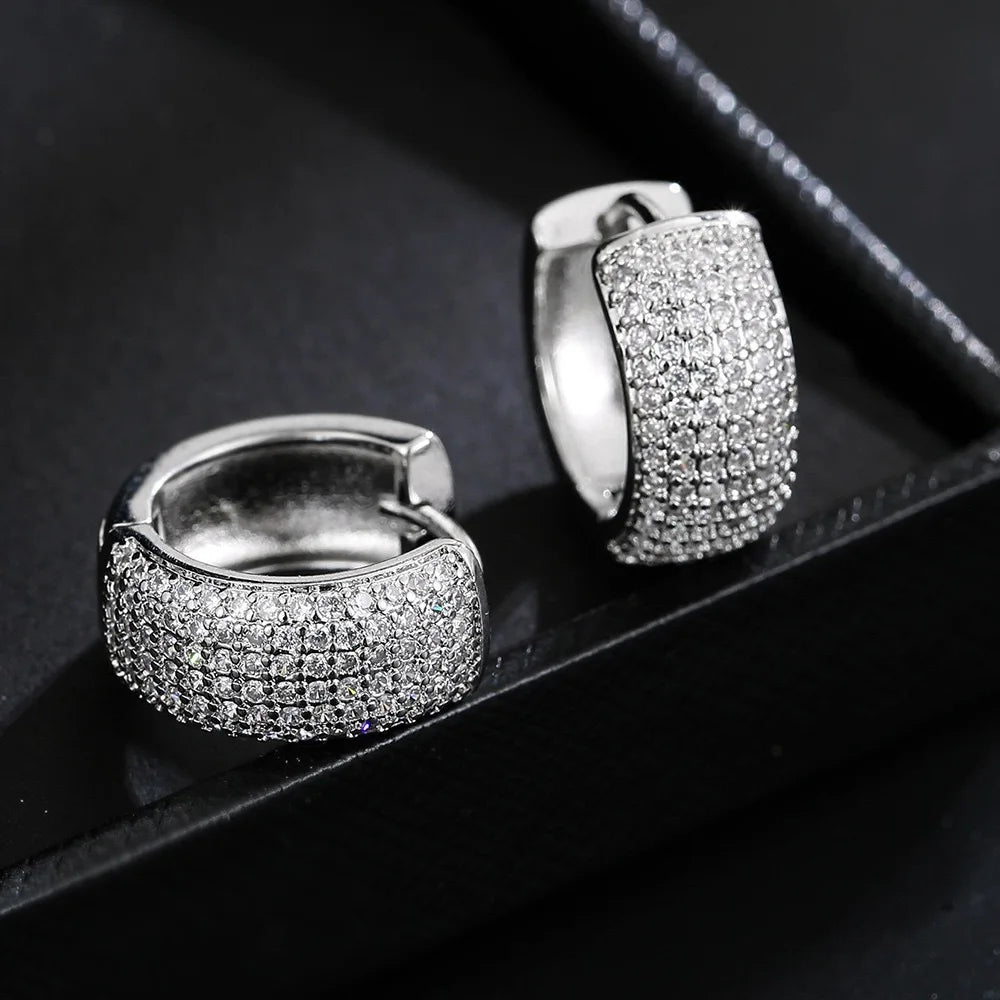 Brinco Zynelle Neymar Platina Radiante – Hipoalergênico e Luxuoso 2025