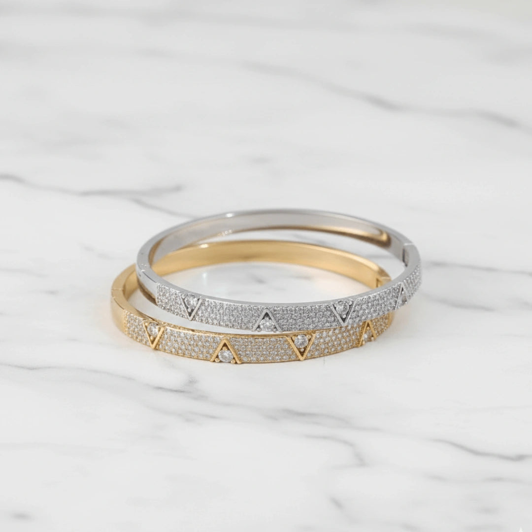 Pulseira Zynelle Micro Zircônia V – Luxo Leve, Estilo Impecável