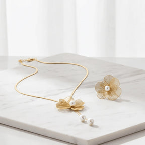 Conjunto ZYNELLE  – Flor Romântica com Pérola