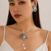 Conjunto ZYNELLE  – Flor Romântica com Pérola