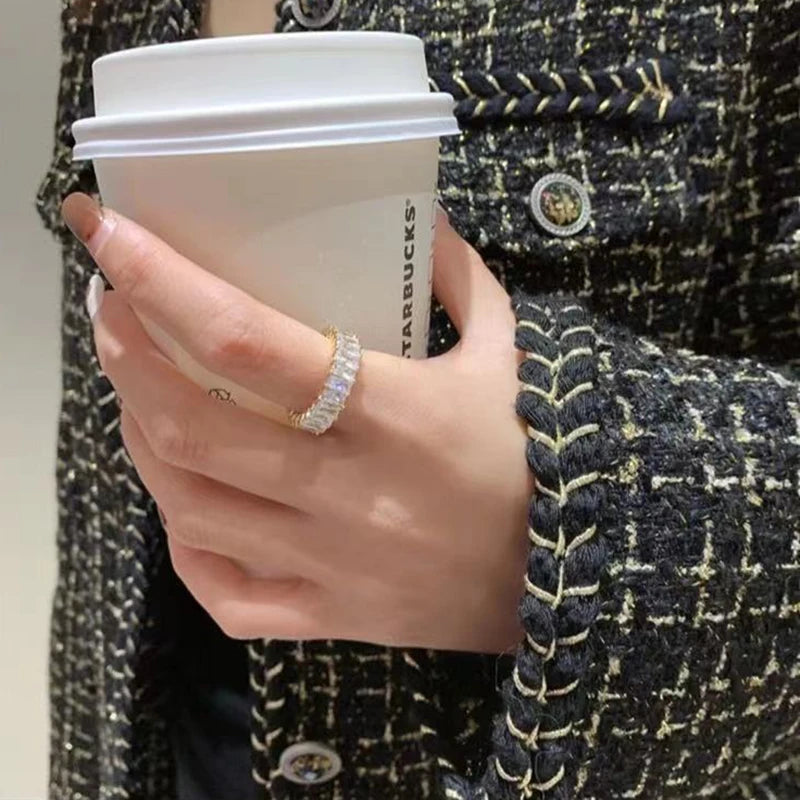 Conjunto Anéis Zynelle Quadrado Zircônia Dourado Charme