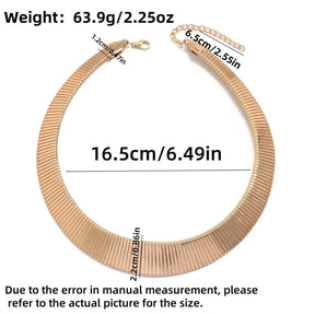 Colar Zynelle Dourado Maxi — O destaque que transforma o visual