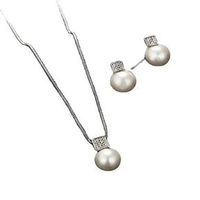 Zynelle Pearl Square – Conjunto Colar e Brincos com Cristais