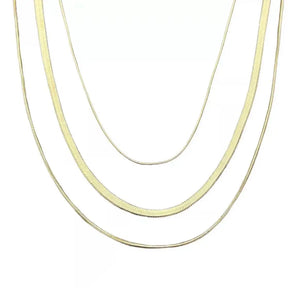 Colar Zynelle Snake Gold – A Gargantilha Que Transforma Seu Look em Desejo