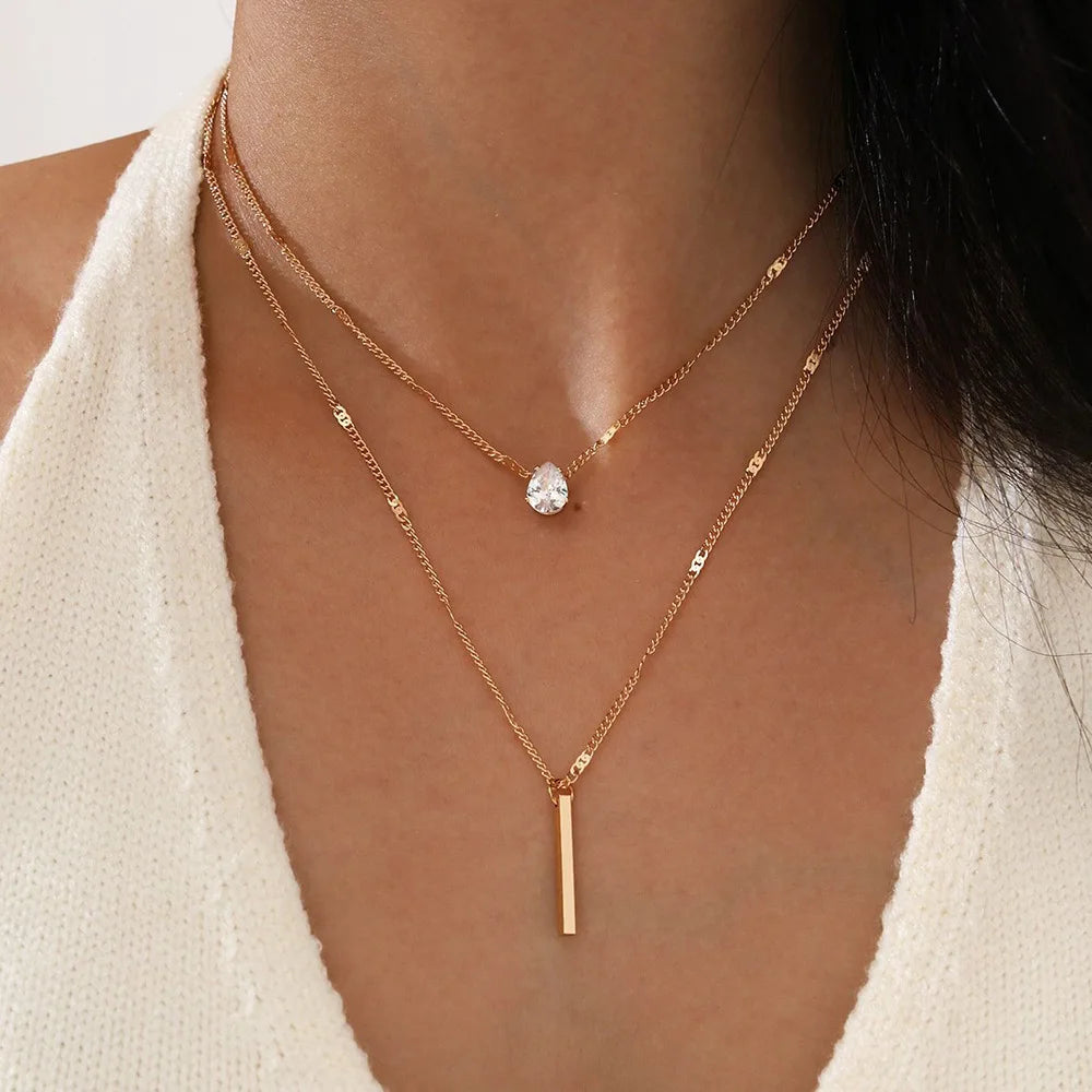 Colar Zynelle Choker Multicamadas – Brilho Moderno Que Impõe Presença