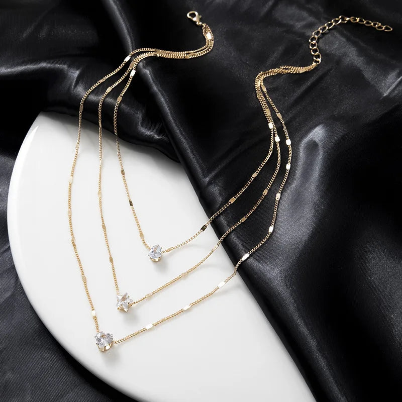 Zynelle Choker Multilayer – Sofisticação Moderna em Cada Detalhe