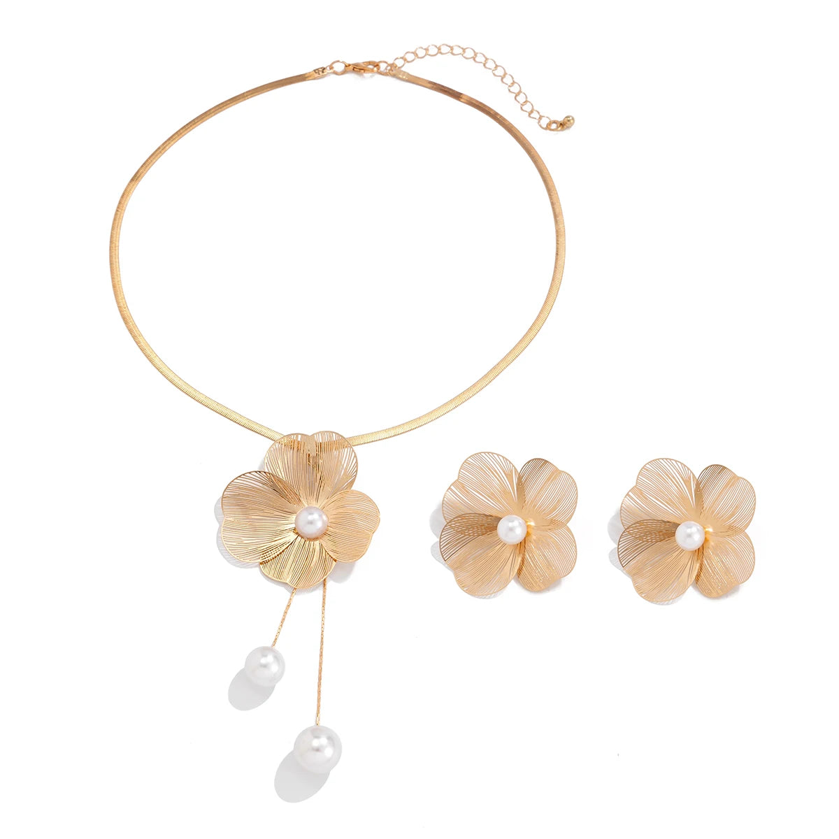 Conjunto ZYNELLE  – Flor Romântica com Pérola