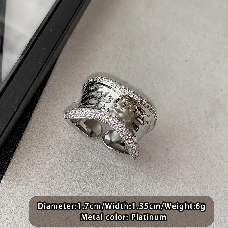 Anéis Zynelle de Metal com Ondas Irregulares